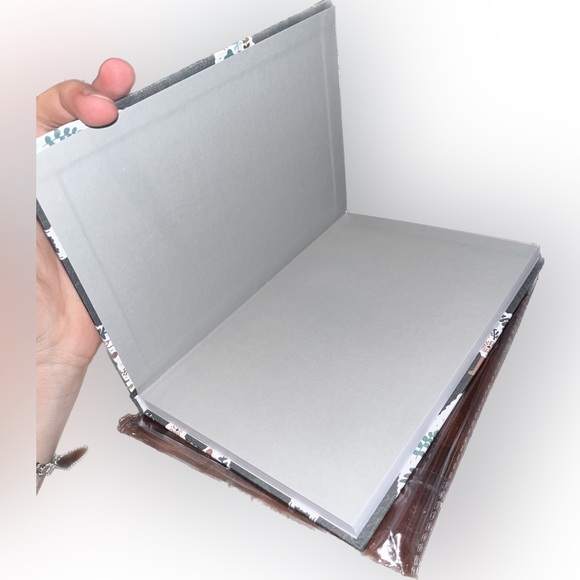 NIP / NWT Llama Floral Flowers Boho Golden Embellished Journal Lined Pages - Picture 8 of 8